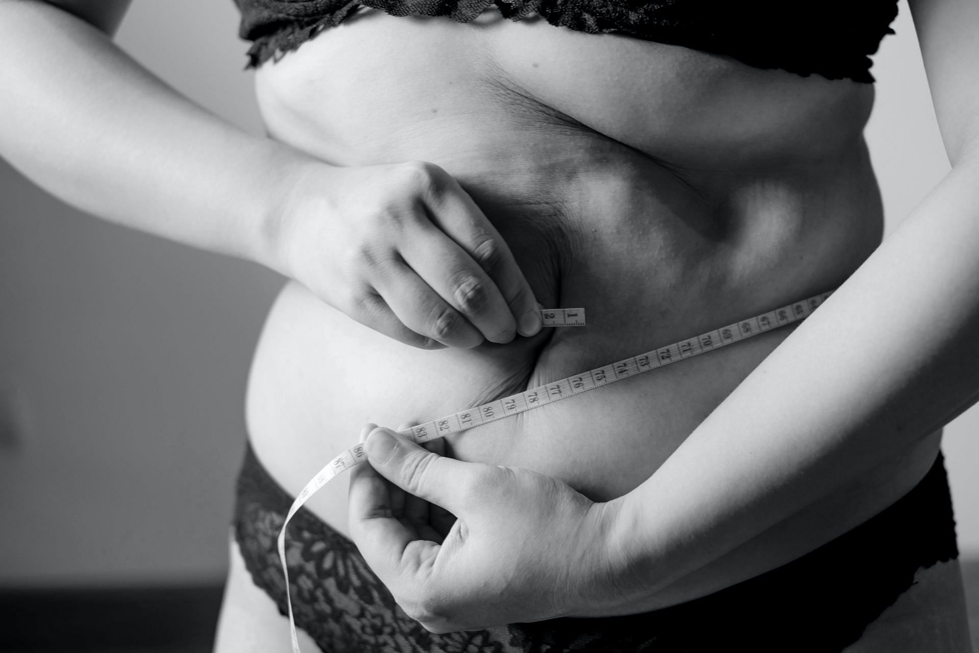 This diet helps with weight loss. (Image via Unsplash/ Fuu J)
